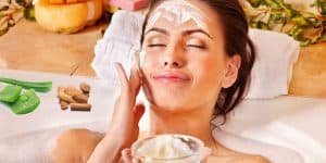 aloe vera and sandalwood face pack