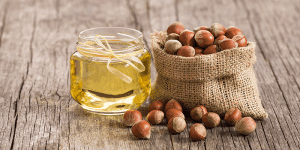 Witch-Hazel-and-Nourishing-Oil