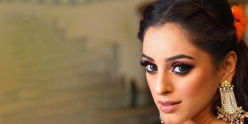 millennial bridal look