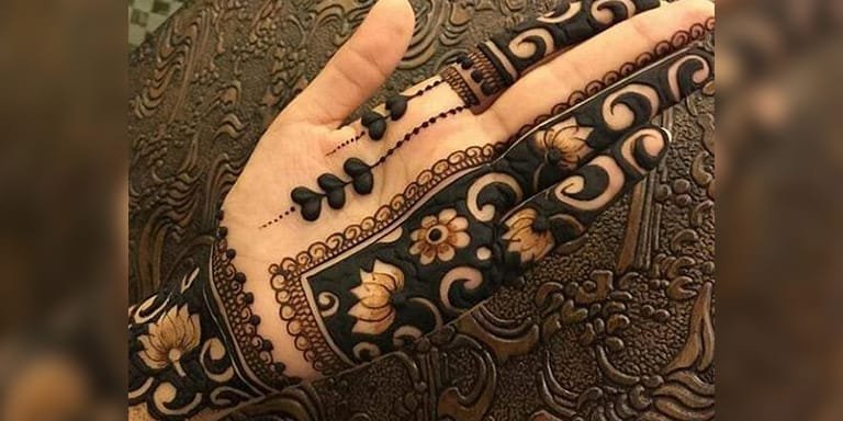 Lotus Patterned Henna Design