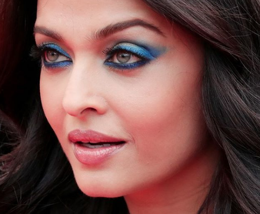 Aishwarya's colored lashline