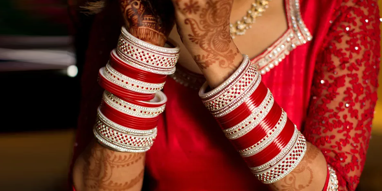 Go Red & White For The Conventional Sight!