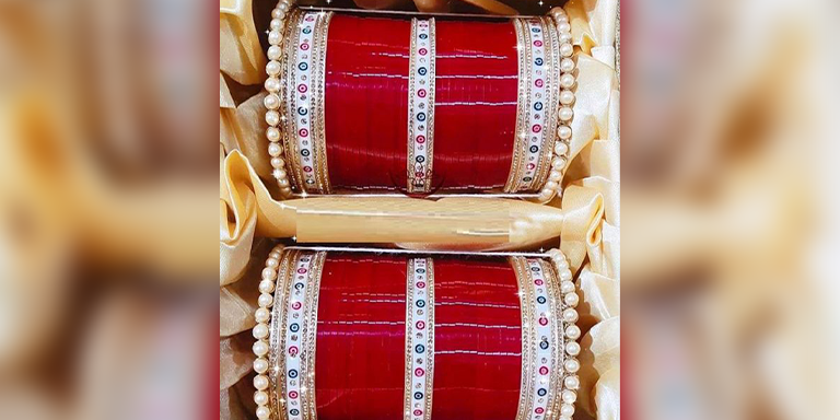 Haathi Daant & Red For The Married Life Ahead!