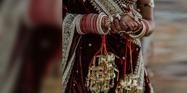 Haathi Daant & Red For The Married Life Ahead!
