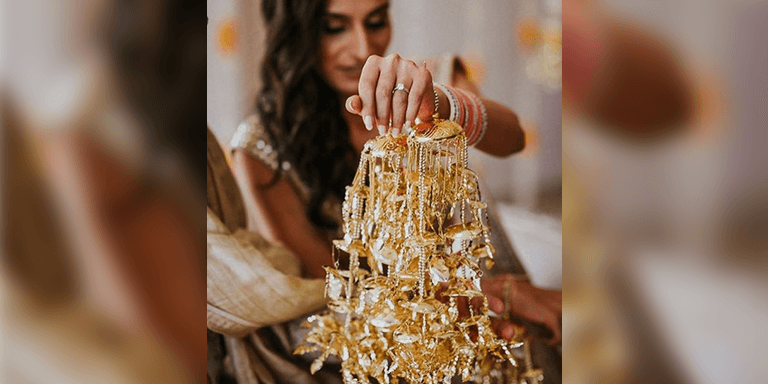 And The Royal Golden Chandelier Kalire 