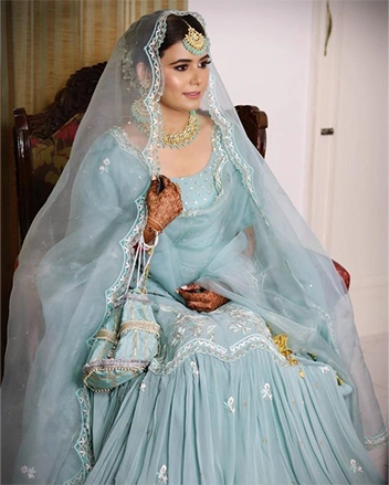 Wonders of Pastel On Muslim Bridal Dress