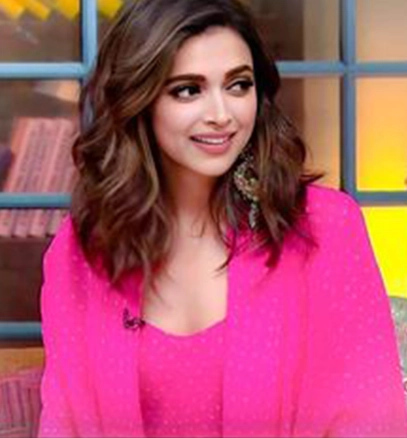 Deepika Padukone Pathan movie hairstyle