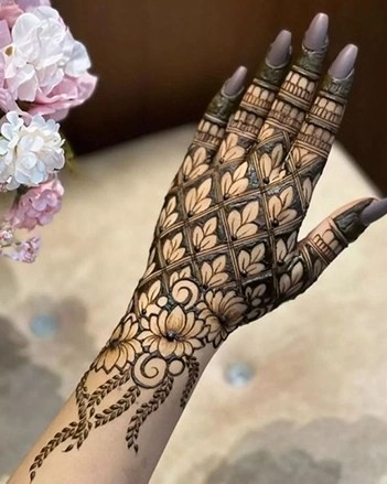 Floral & Full Net Mehndi Design