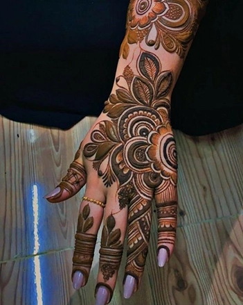 Pakistani Mehndi Design