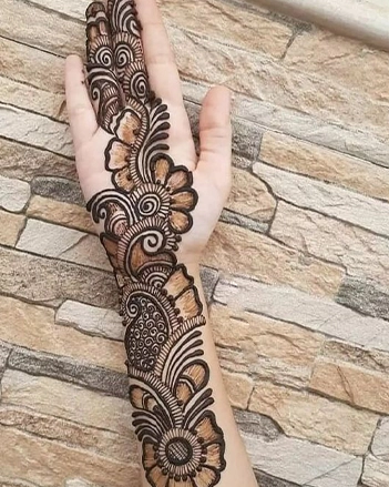 Most Demanding Eid Arabian Mehndi Design 