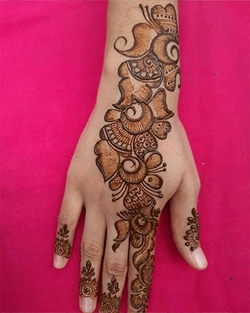 Most Demanding Eid Arabian Mehndi Design 