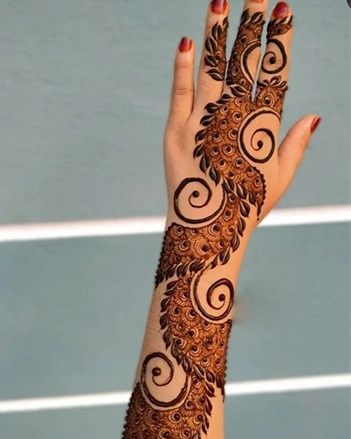 Most Demanding Eid Arabian Mehndi Design 