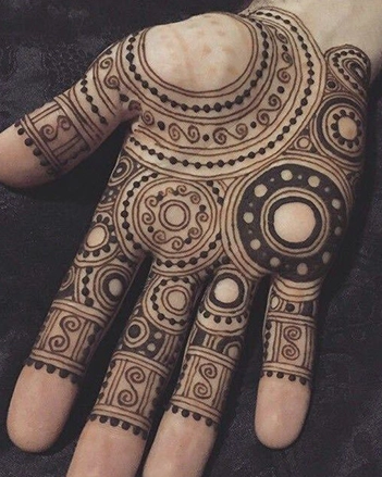 Quirky Pattern Mehndi Designs