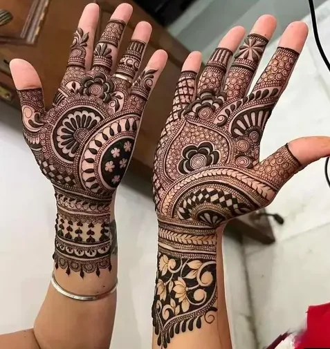 Flower Front Hand Simple Mehndi Design