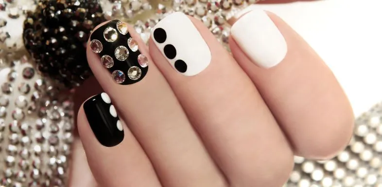 Glamorous Glitter Accents