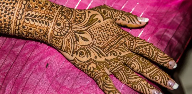 Indo-Arabic Fusion Mehendi Design