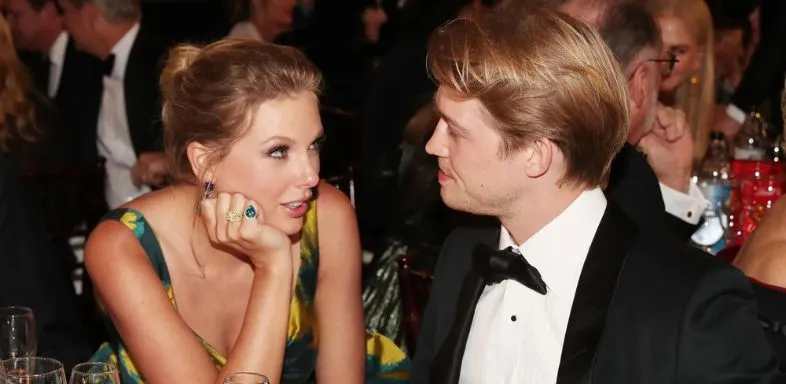 Joe Alwyn and Taylor Swift 