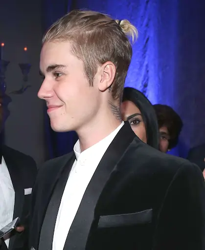 Justin-Bieber-Man-Bun