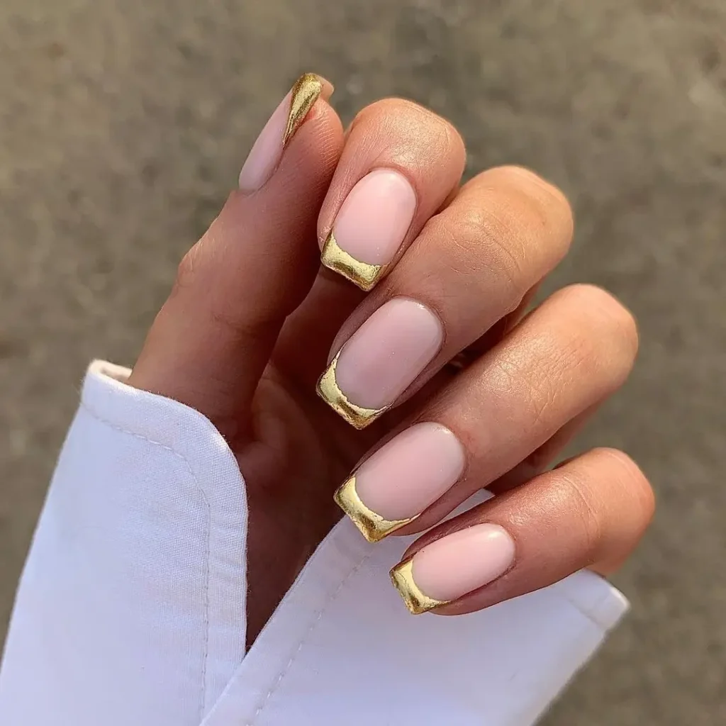 Metallic Marvel Short Coffin Nails