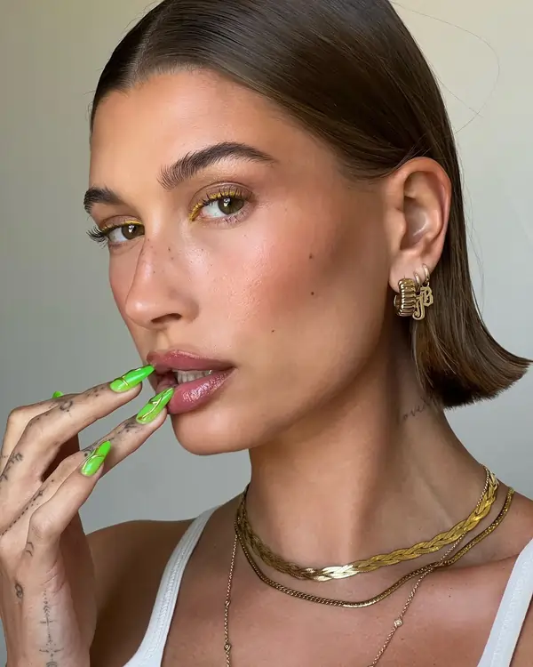 Hailey Bieber Neon Chrome Nails
