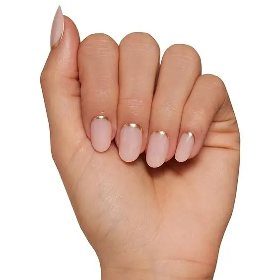 Round Nails